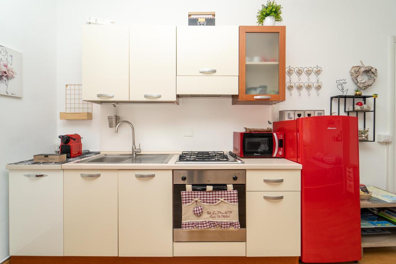 Portatorre Suite, A Charming Apartment In The Heart Of Como, Free Private Parking, Air Conditioning & More! エクステリア 写真