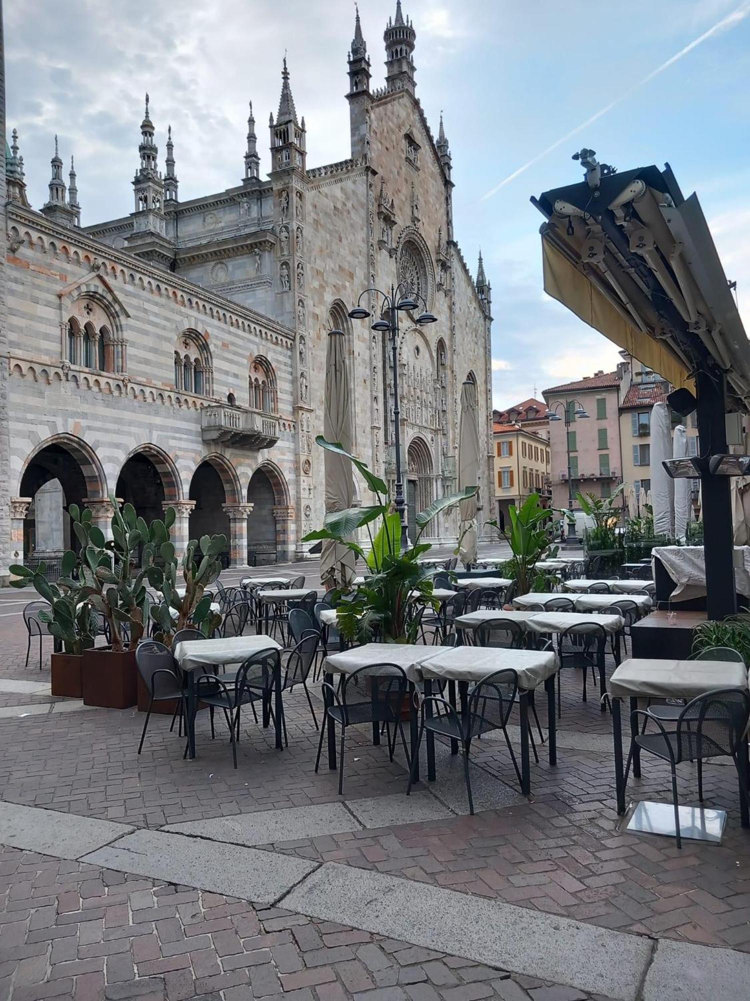 Portatorre Suite, A Charming Apartment In The Heart Of Como, Free Private Parking, Air Conditioning & More! エクステリア 写真