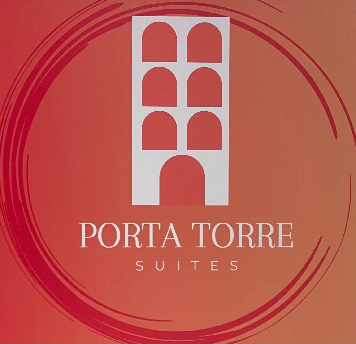 Portatorre Suite, A Charming Apartment In The Heart Of Como, Free Private Parking, Air Conditioning & More! エクステリア 写真