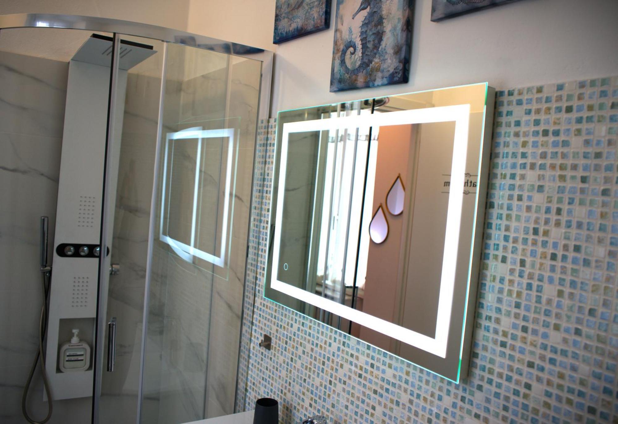 Portatorre Suite, A Charming Apartment In The Heart Of Como, Free Private Parking, Air Conditioning & More! エクステリア 写真